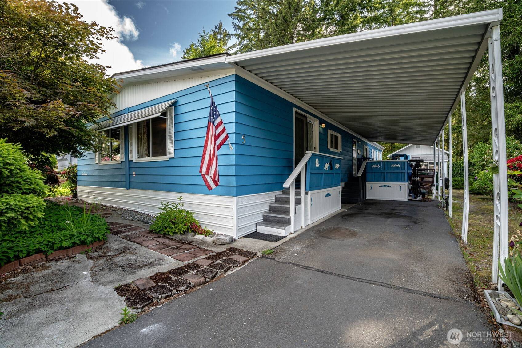 Olympia, WA 98516,7300 32nd AVE NE #5