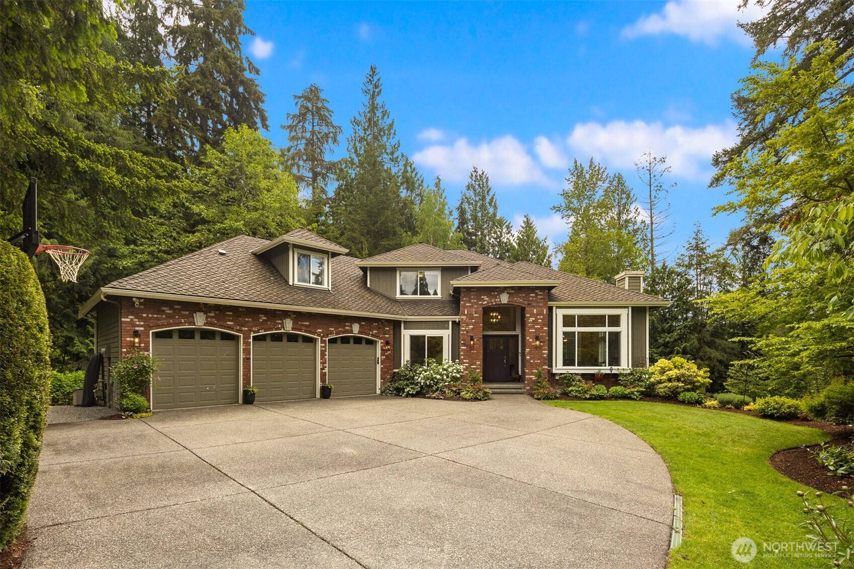 Woodinville, WA 98072,17055 183rd PL NE