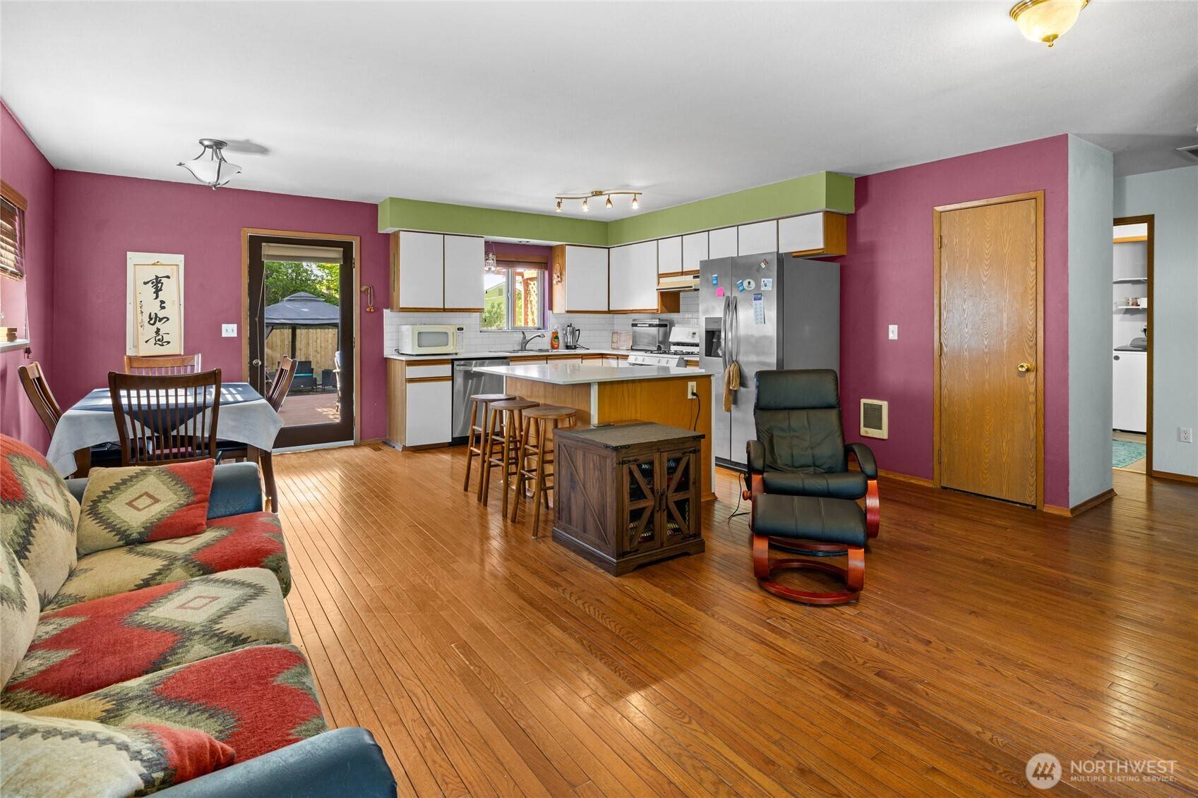 Ellensburg, WA 98926,804 Seattle AVE