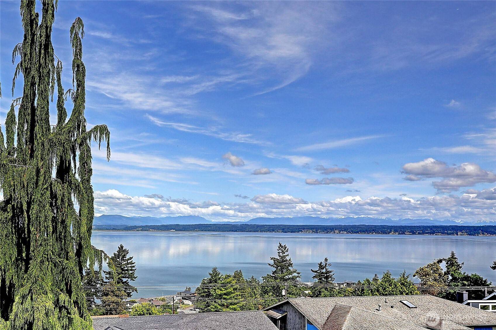 Camano Island, WA 98282,1351 Crestview DR
