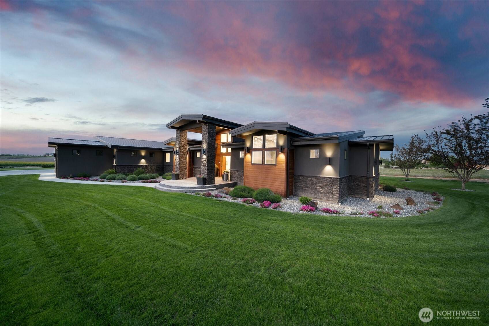 Walla Walla, WA 99362,126 Red Hawk Road