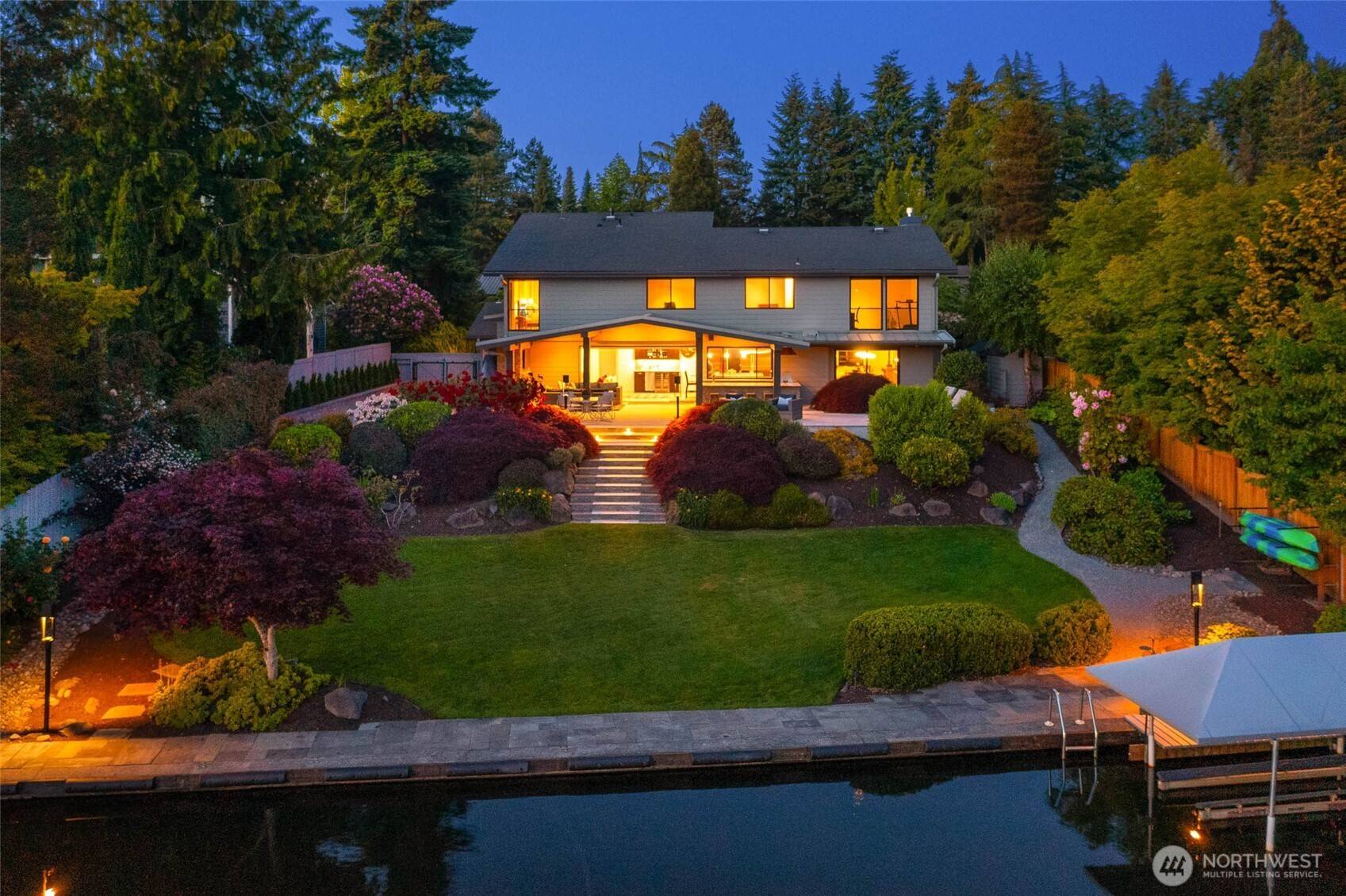 Bellevue, WA 98006,12 Columbia Key