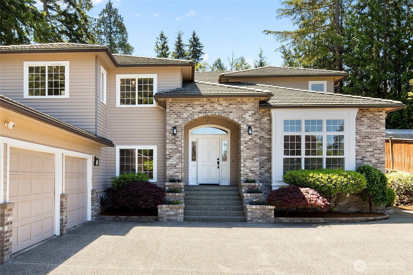 Edmonds, WA 98026,7708 175th ST SW