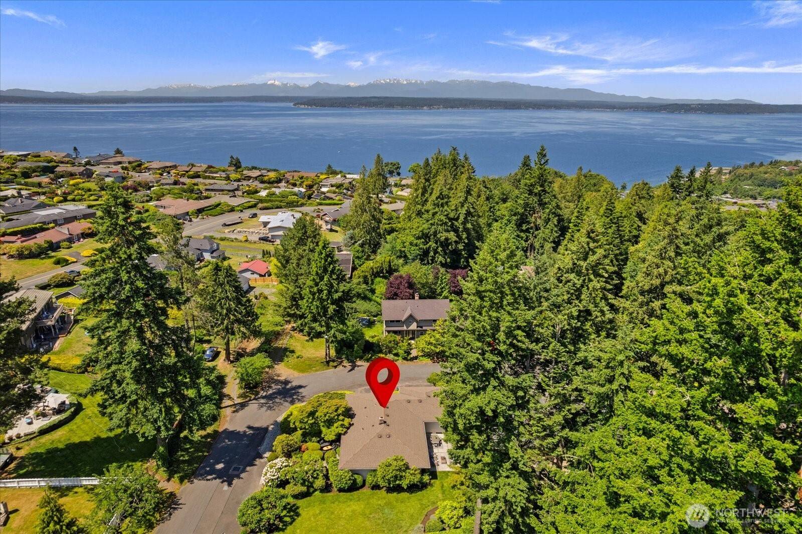 Shoreline, WA 98177,17554 12th AVE NW