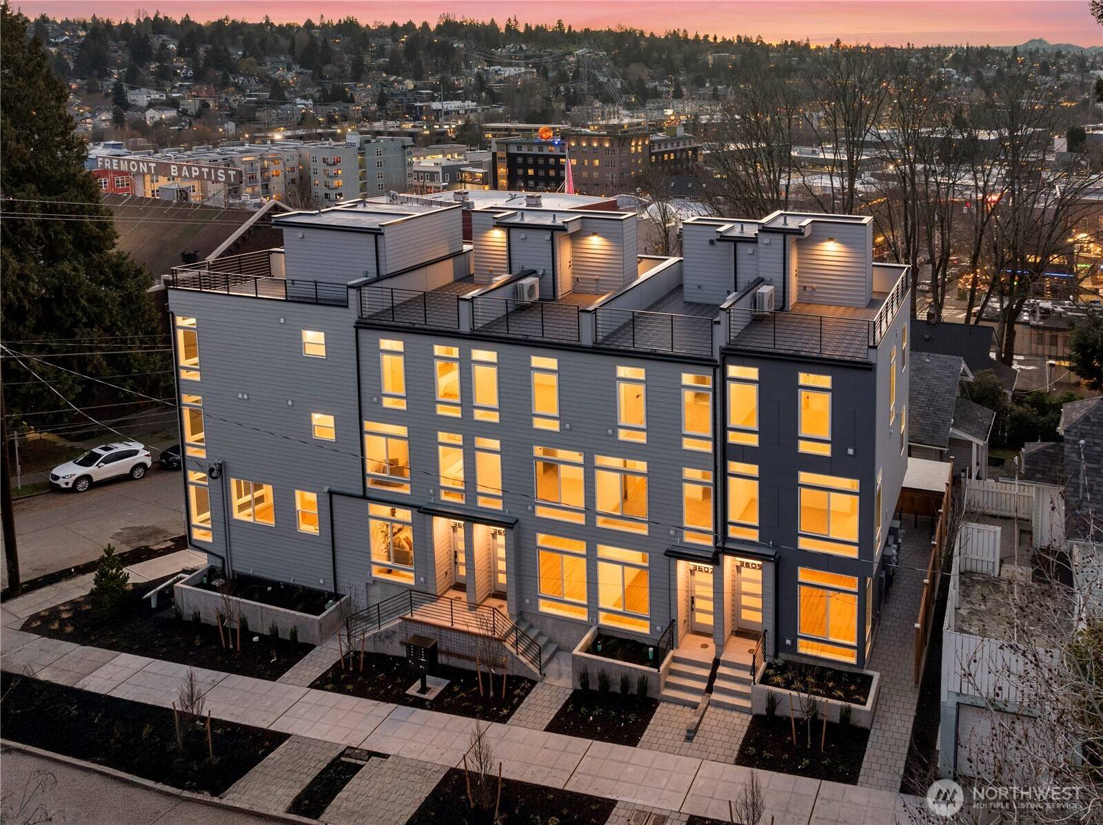 Seattle, WA 98103,724 N 36th ST