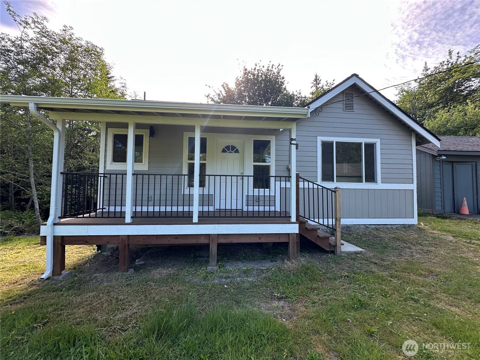 Port Orchard, WA 98366,7083 E Washington ST