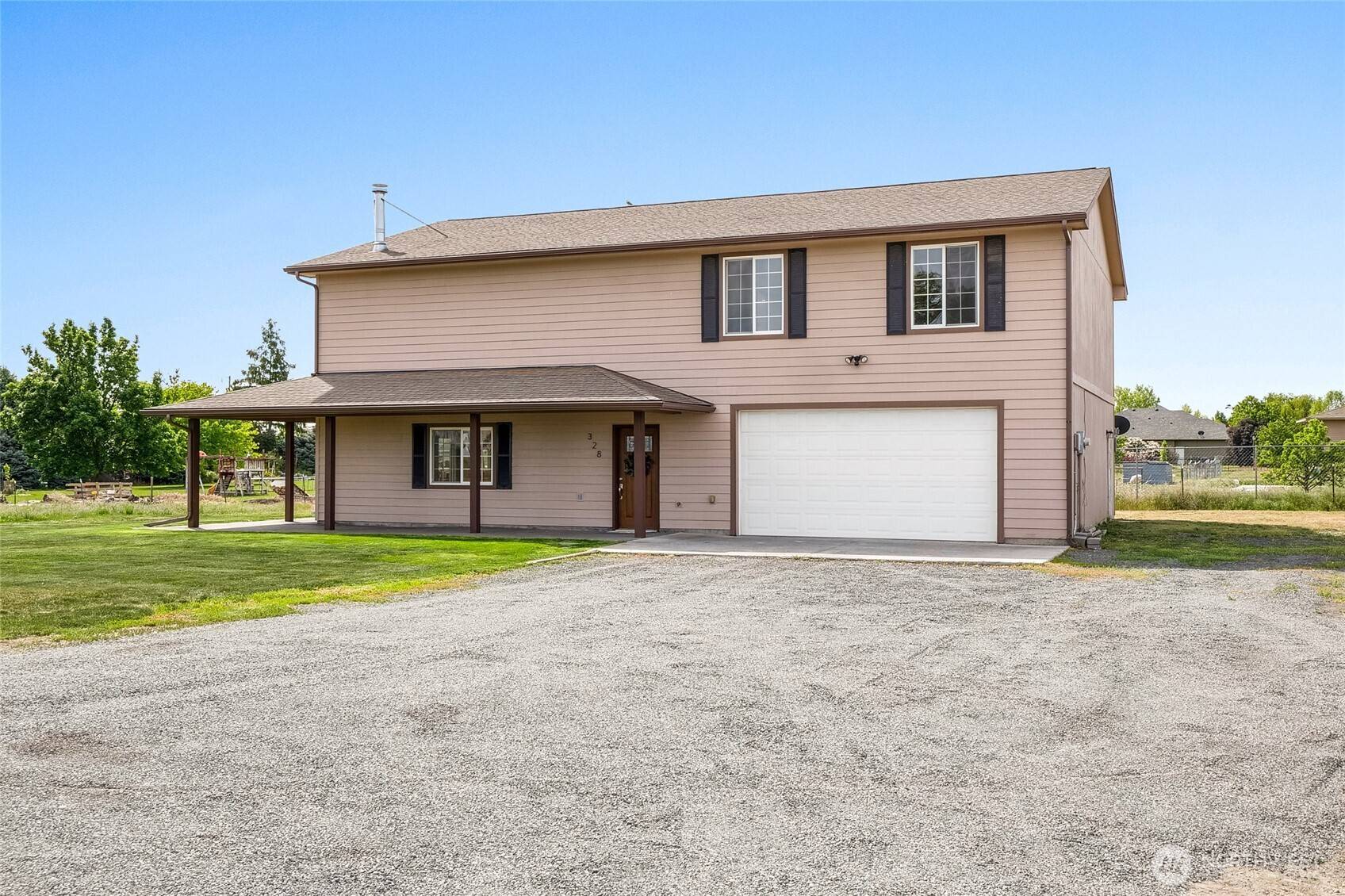 Moses Lake, WA 98837,328 Potato Hill RD NE