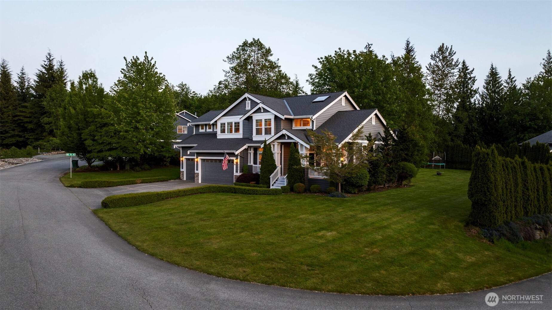 Snohomish, WA 98290,8204 209th AVE SE