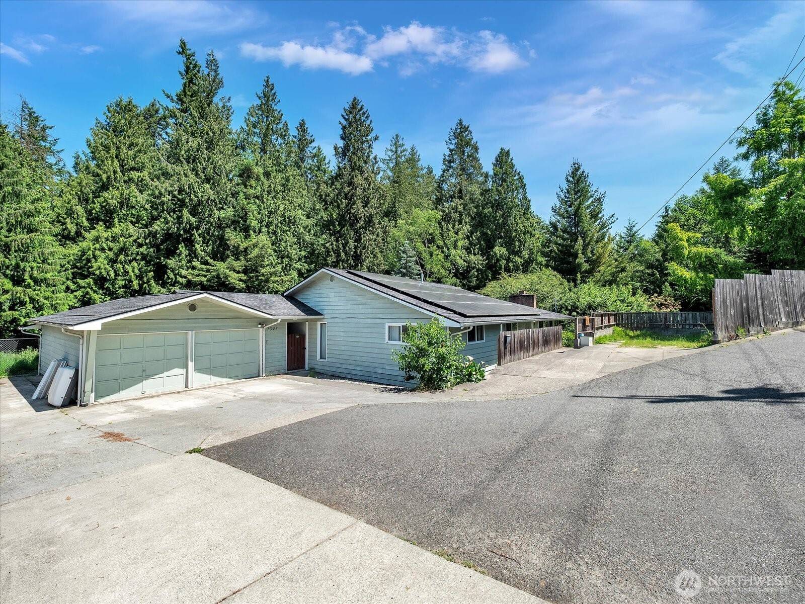 Marysville, WA 98270,7323 64th ST NE