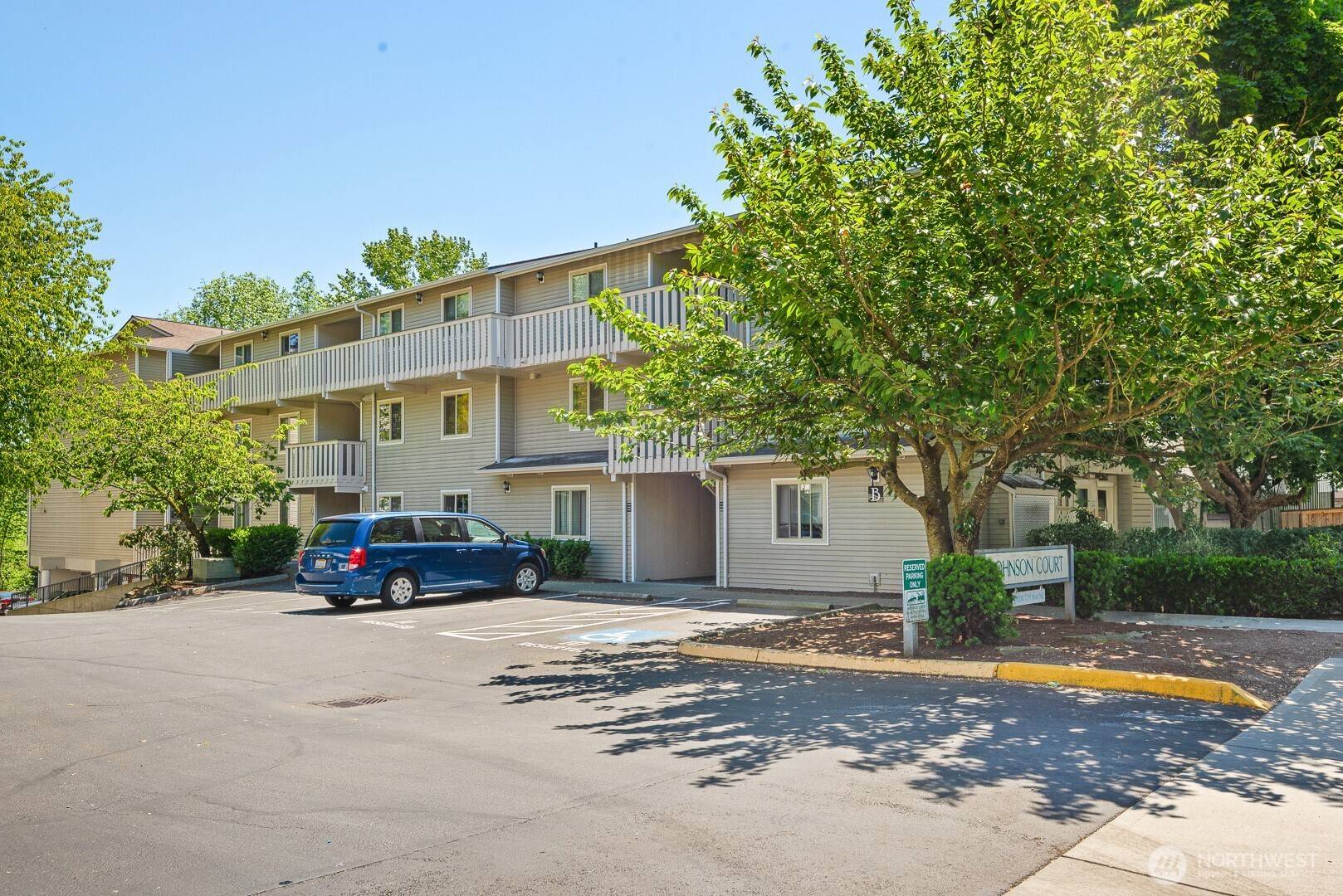 Kenmore, WA 98028,18200 73rd AVE NE #B205