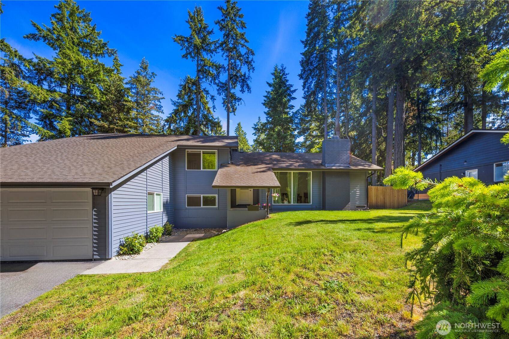 Lakewood, WA 98498,6812 Topaz DR SW