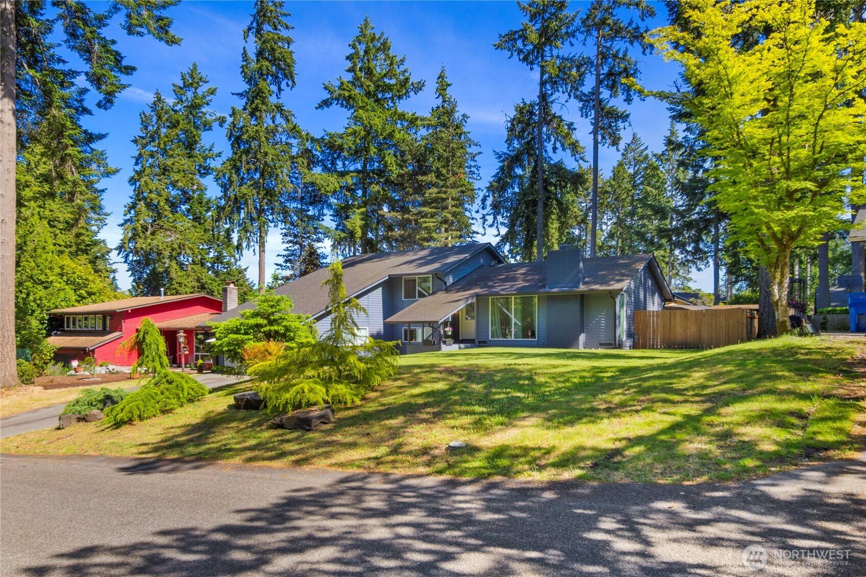 Lakewood, WA 98498,6812 Topaz DR SW