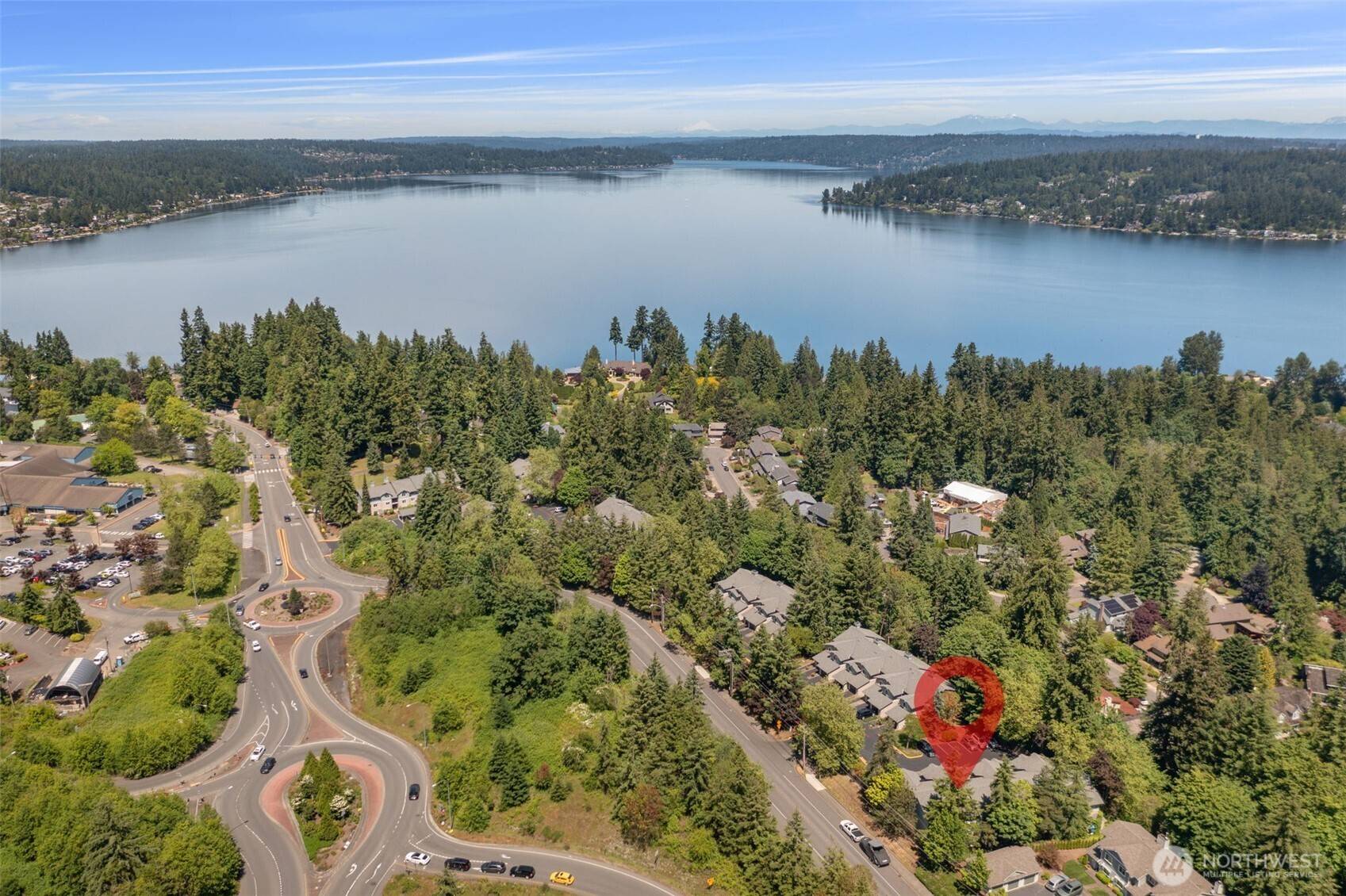 Issaquah, WA 98027,4356 W Lake Sammamish Pkwy SE #A144