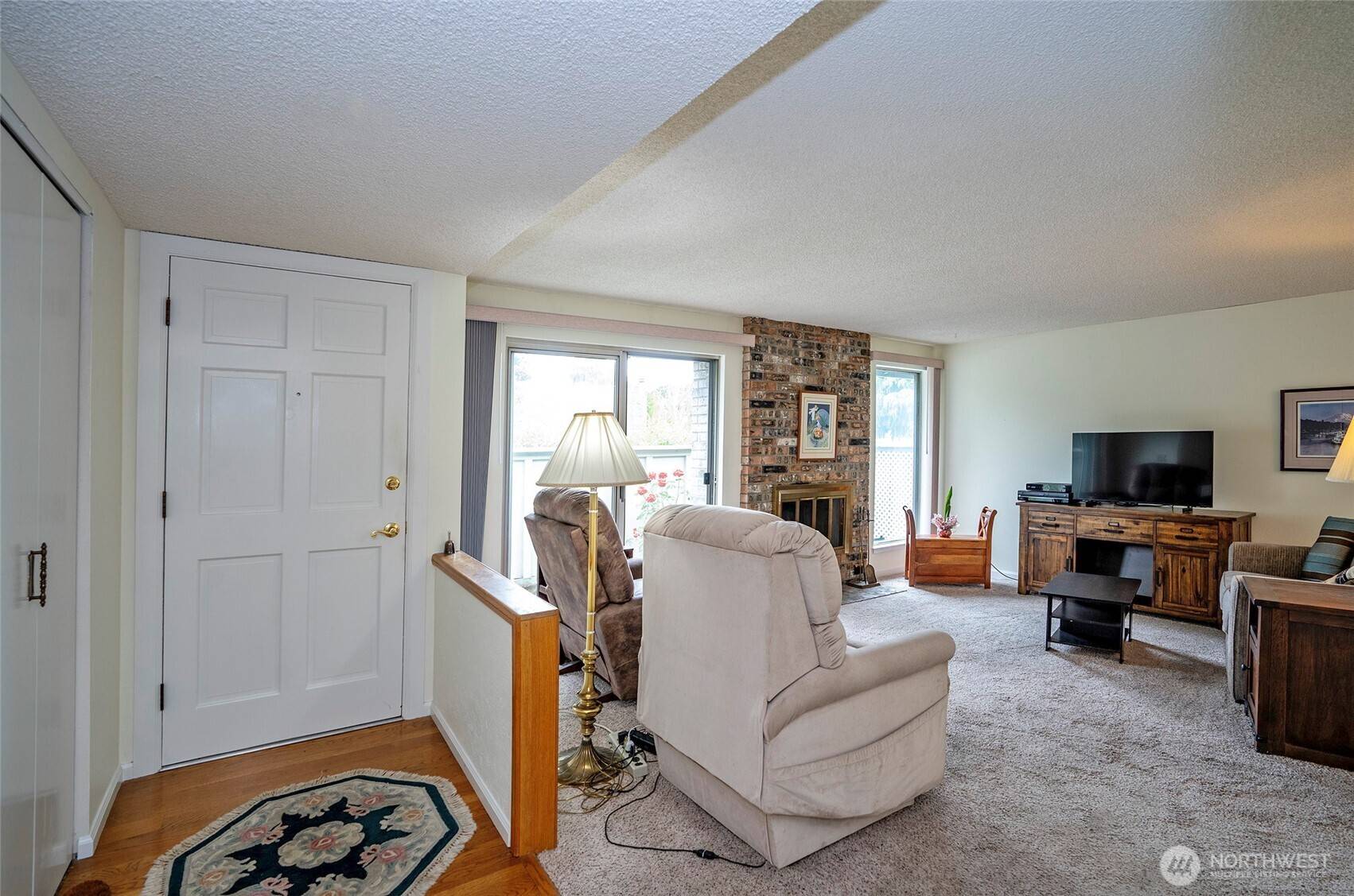 Lakewood, WA 98498,8604 Onyx DR SW #A