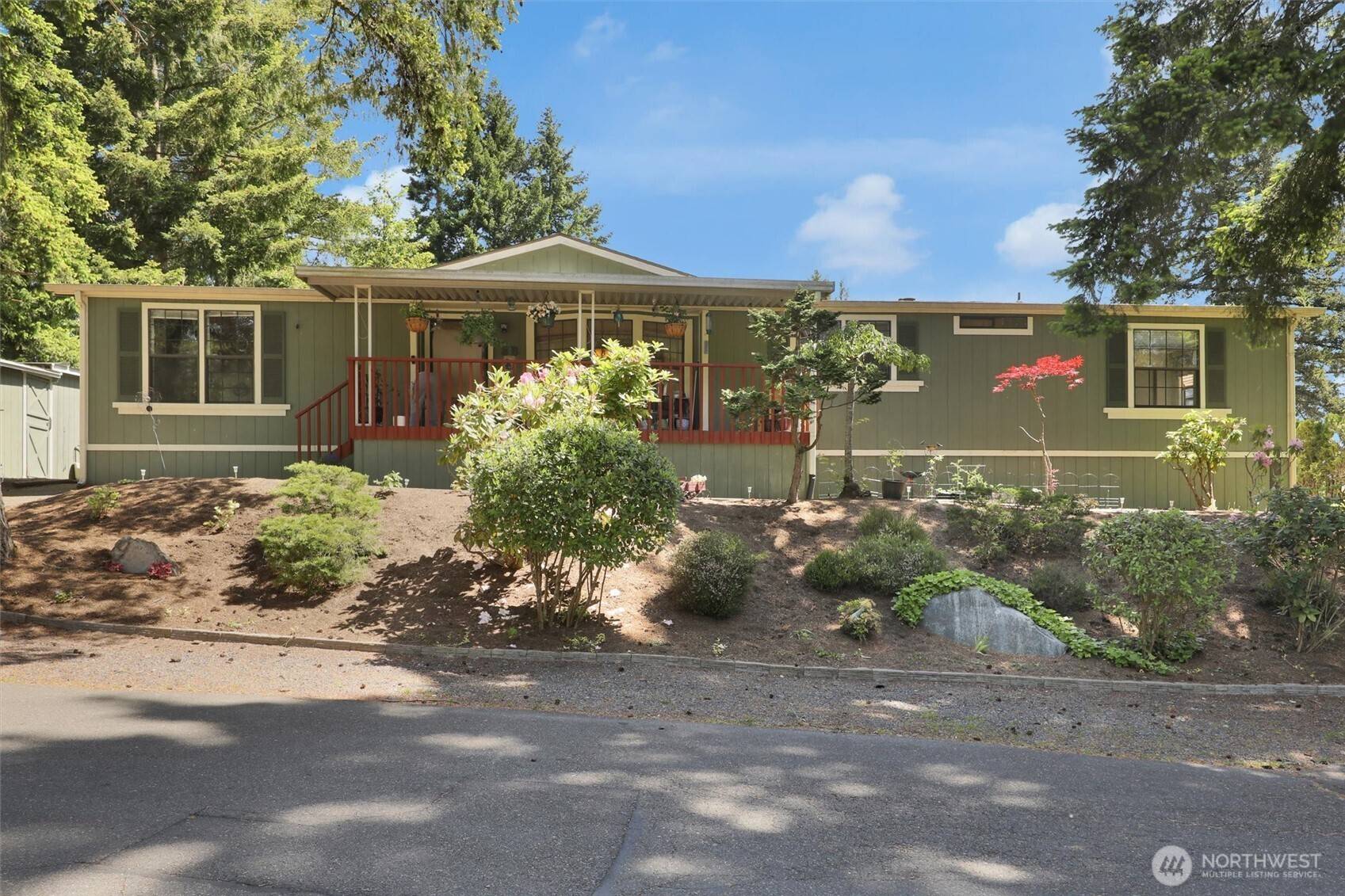 Bothell, WA 98021,23708 Locust WAY #8B