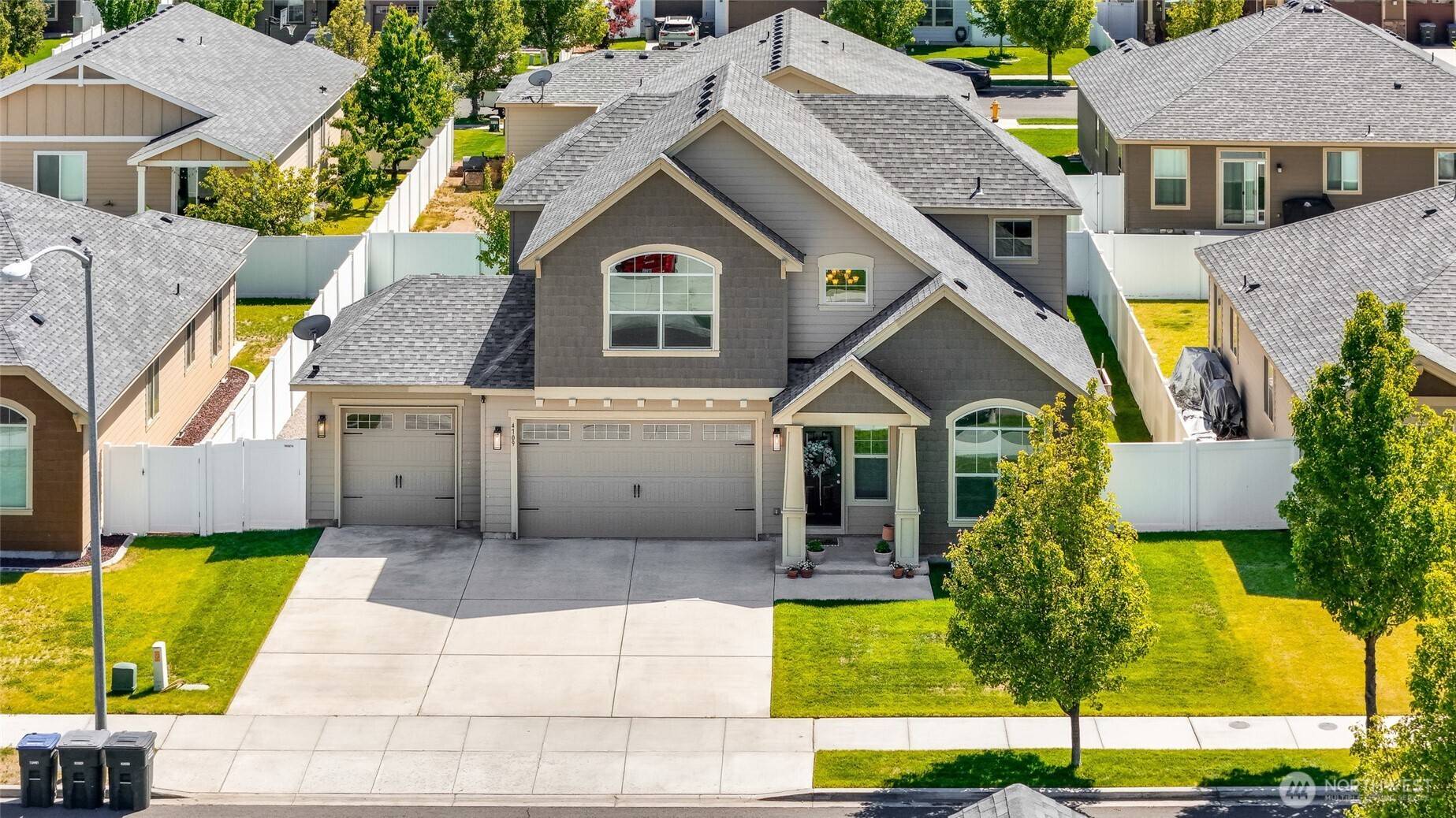 Moses Lake, WA 98837,4709 W Fox ST