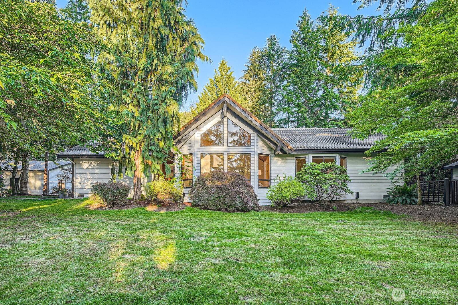 Sammamish, WA 98075,23219 SE 25th CT