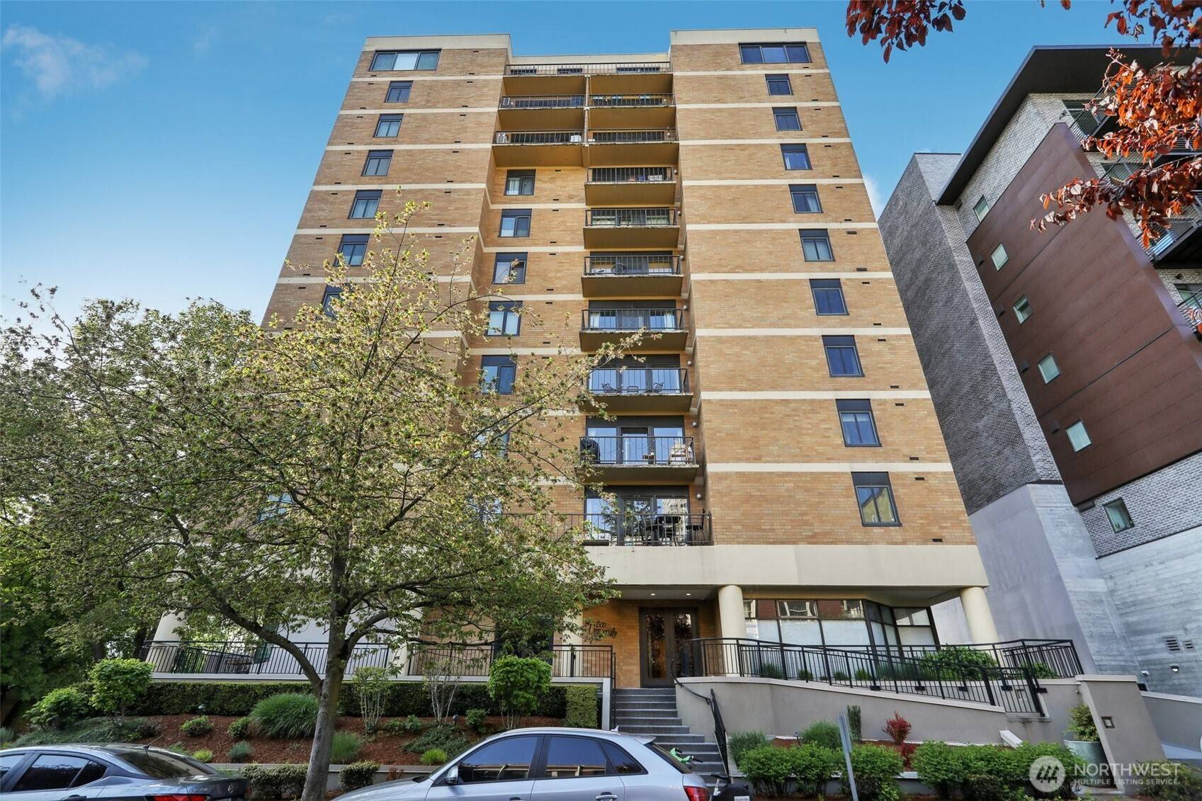 Seattle, WA 98101,1300 University ST #7C