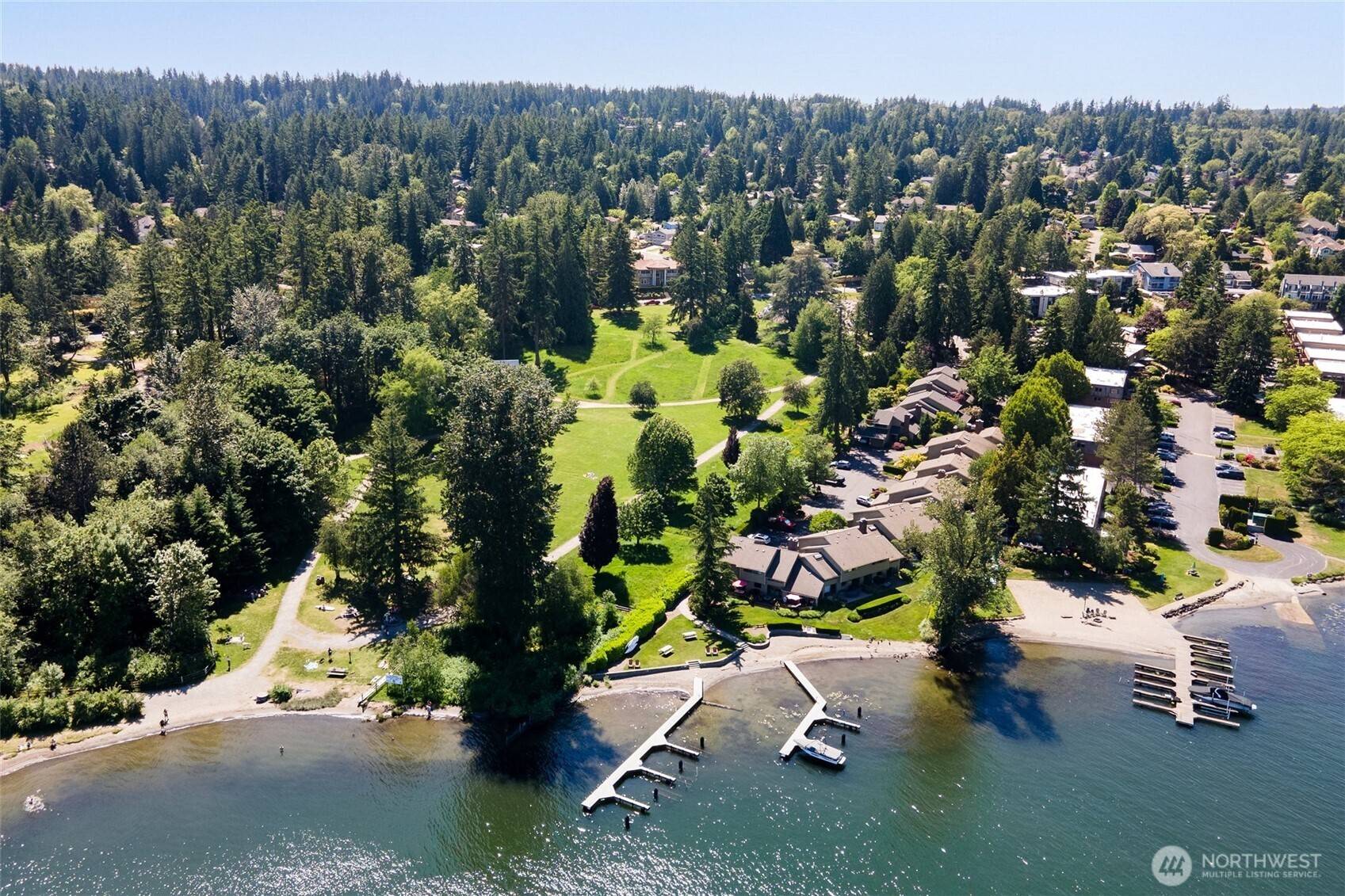 Redmond, WA 98052,17526 NE 38th CT