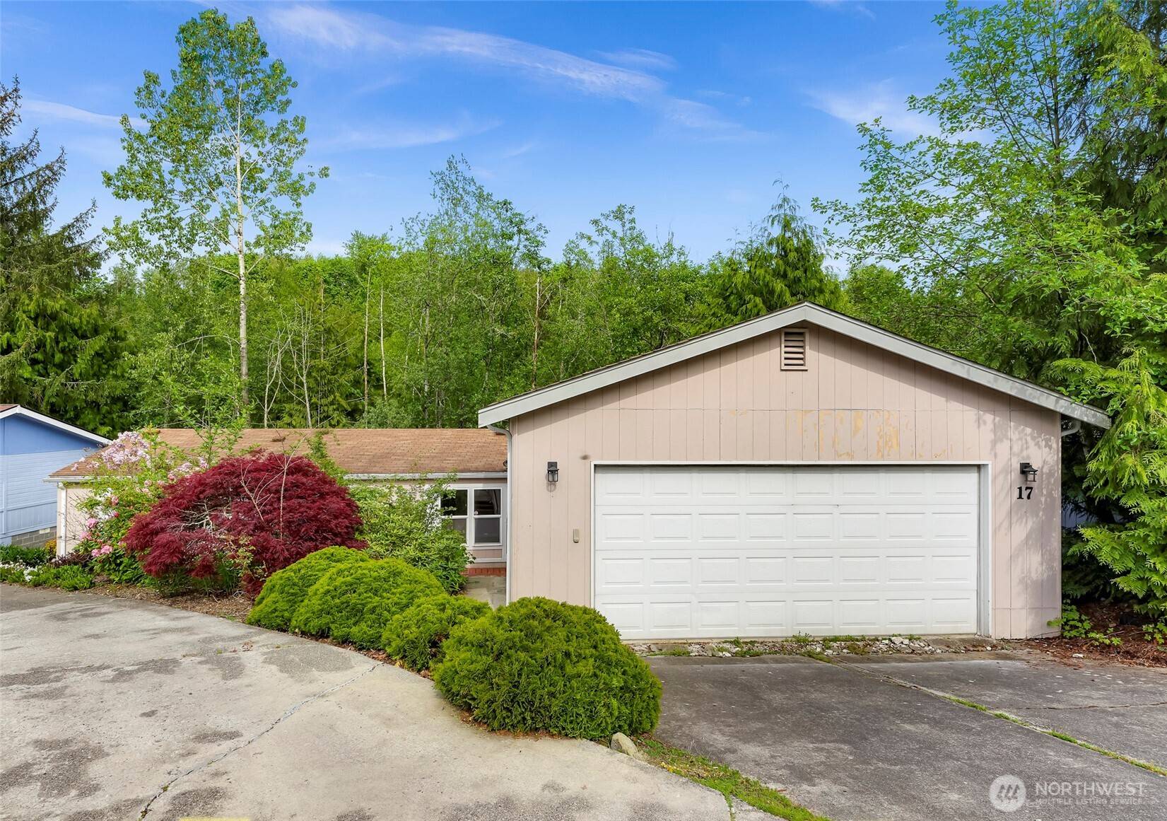 Bellingham, WA 98229,4949 Samish WAY #17