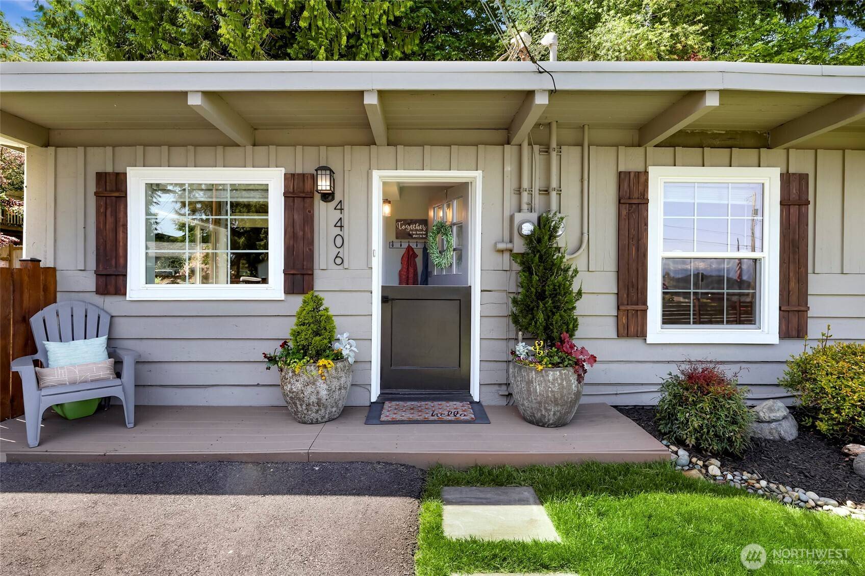 Everett, WA 98203,4406 Grand AVE