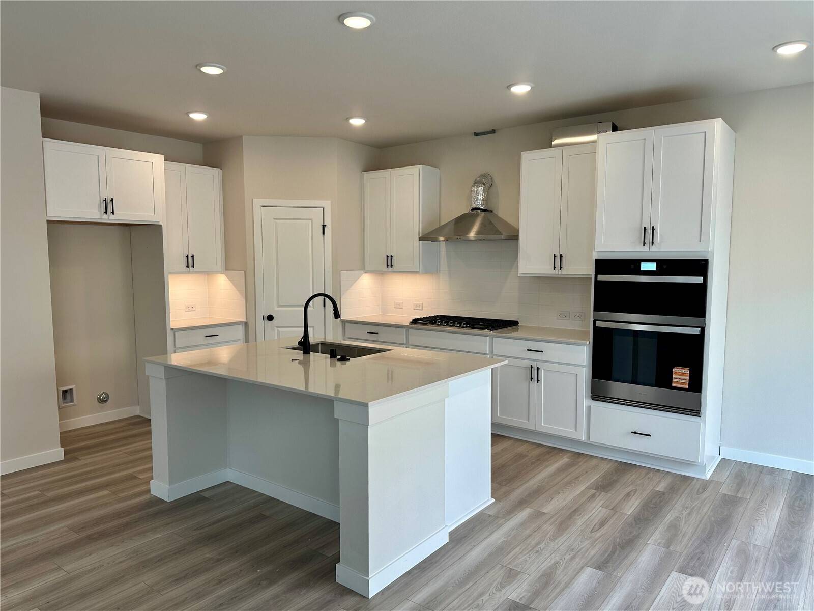 Poulsbo, WA 98370,2086 NE Norseman WAY
