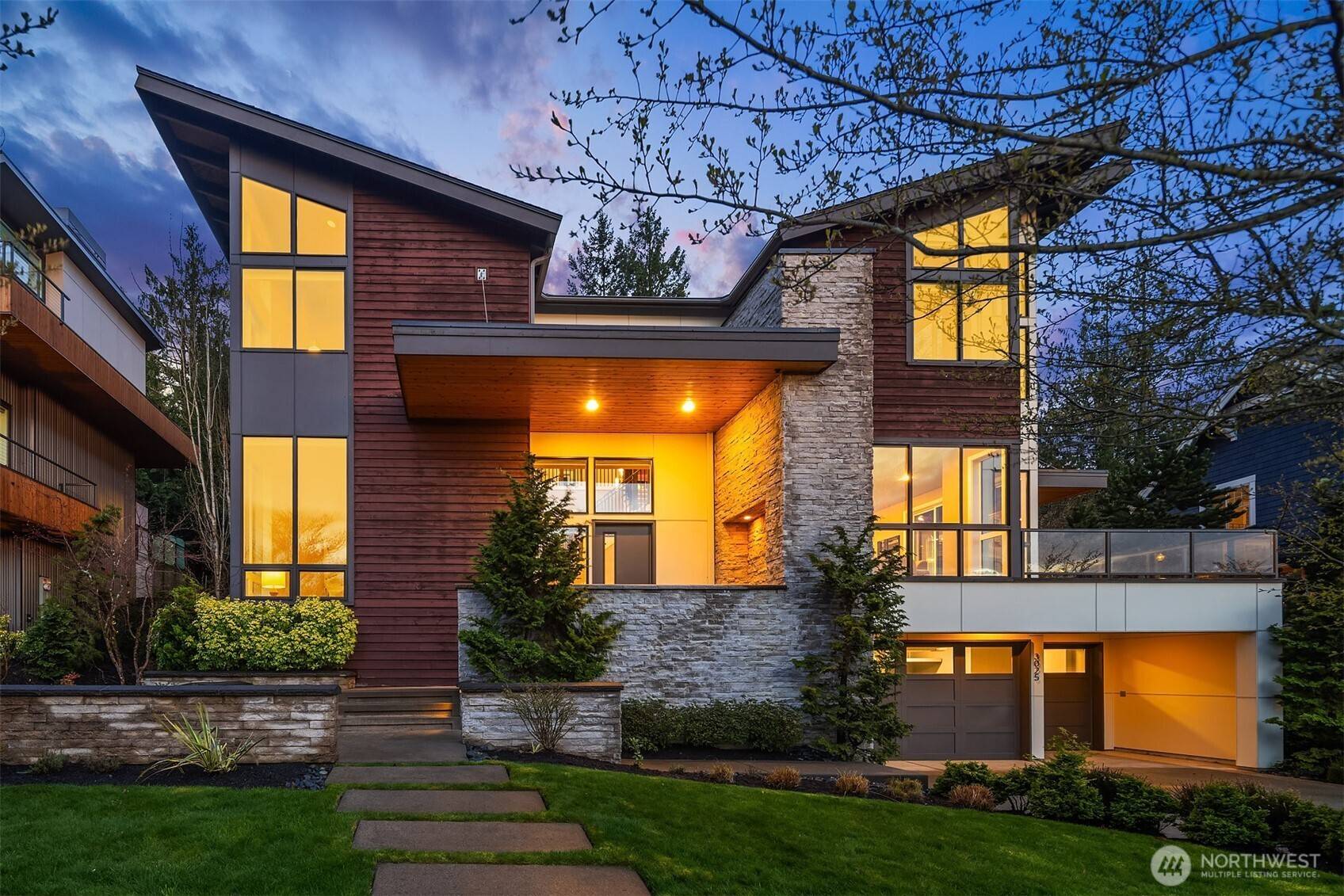Issaquah, WA 98029,3025 NE Harrison DR