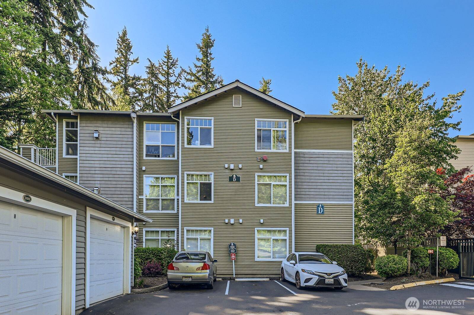 Everett, WA 98204,12712 Admiralty WAY #D103