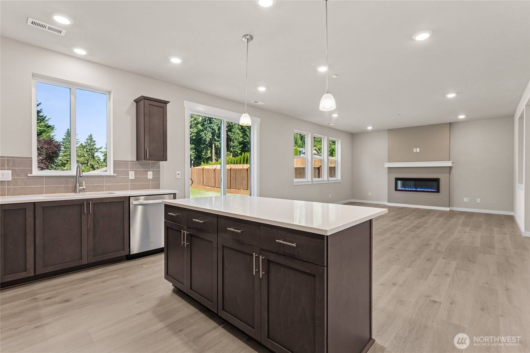 Edgewood, WA 98371,3822 98th Avenue Ct E #9