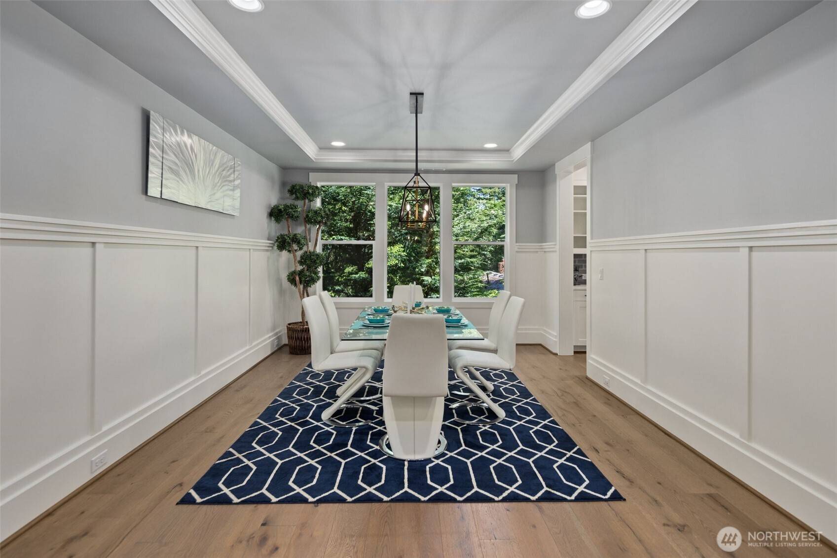 Bellevue, WA 98006,15012 SE 45th PL