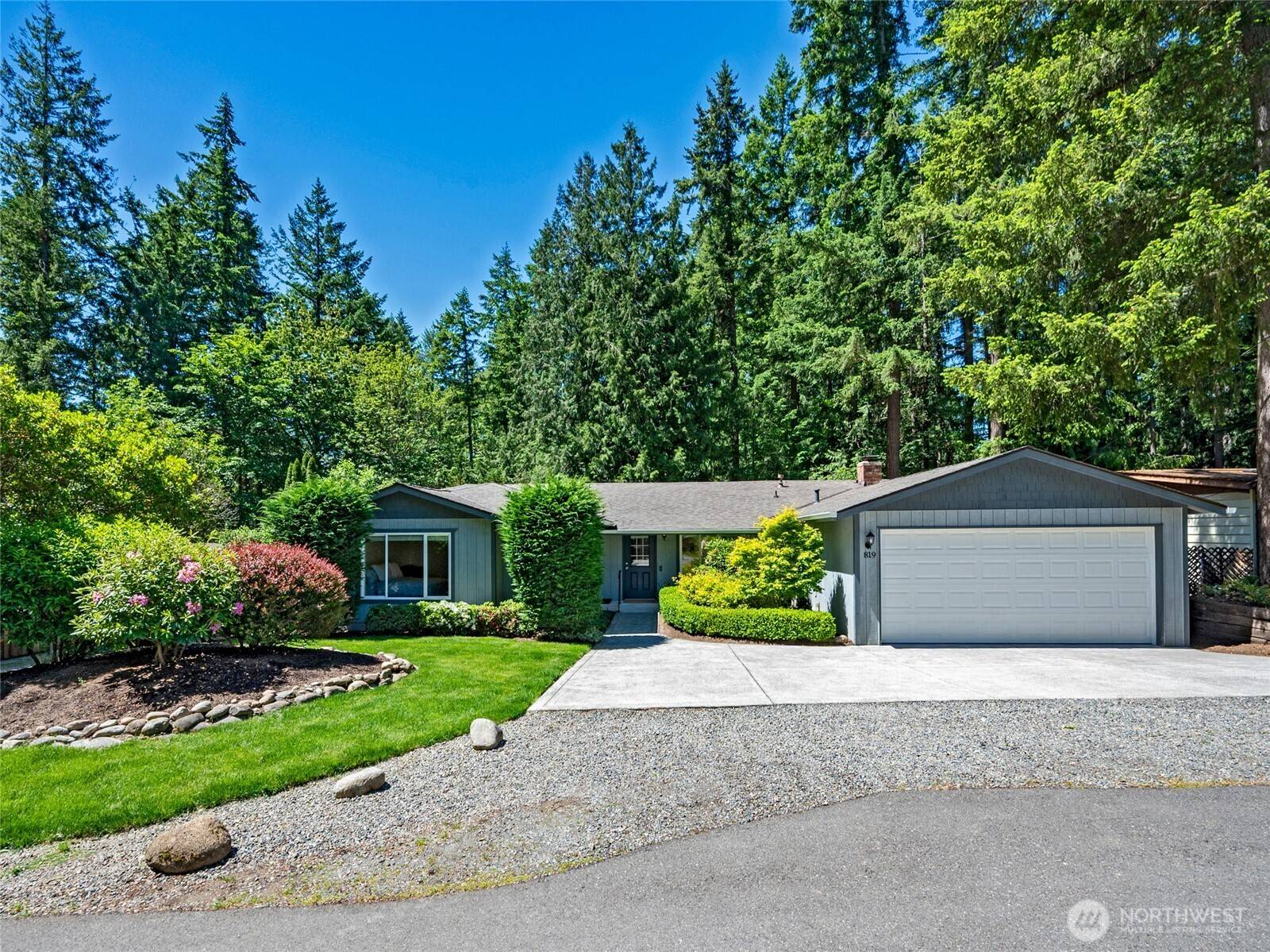 Sammamish, WA 98074,819 211th PL NE