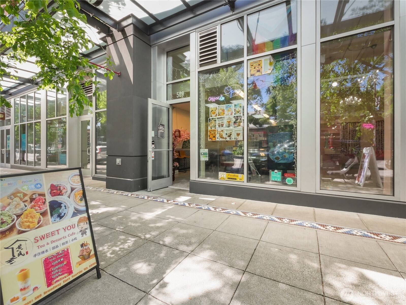 Seattle, WA 98102,509 Broadway E