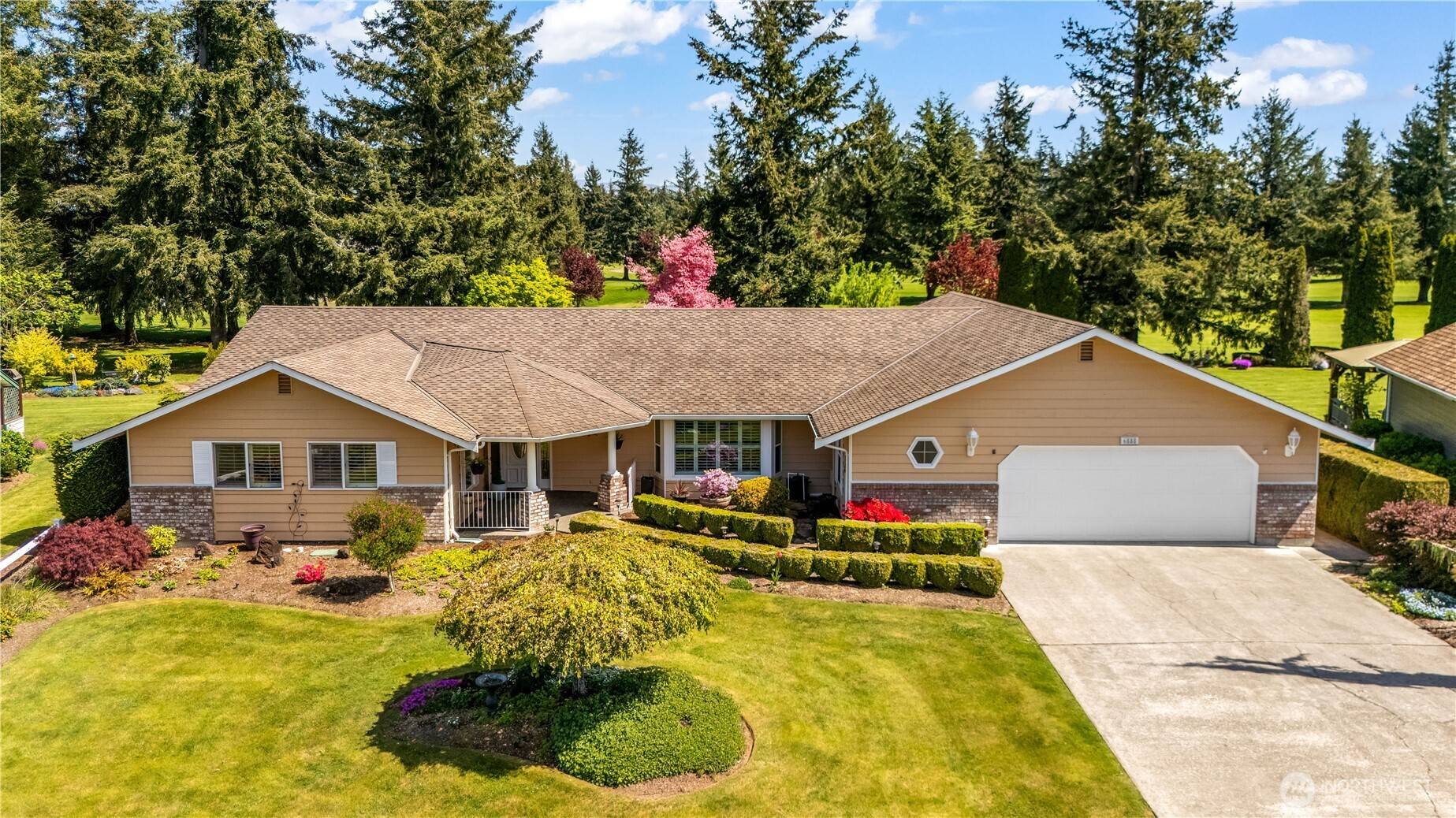 Lynden, WA 98264,6888 Golf View DR
