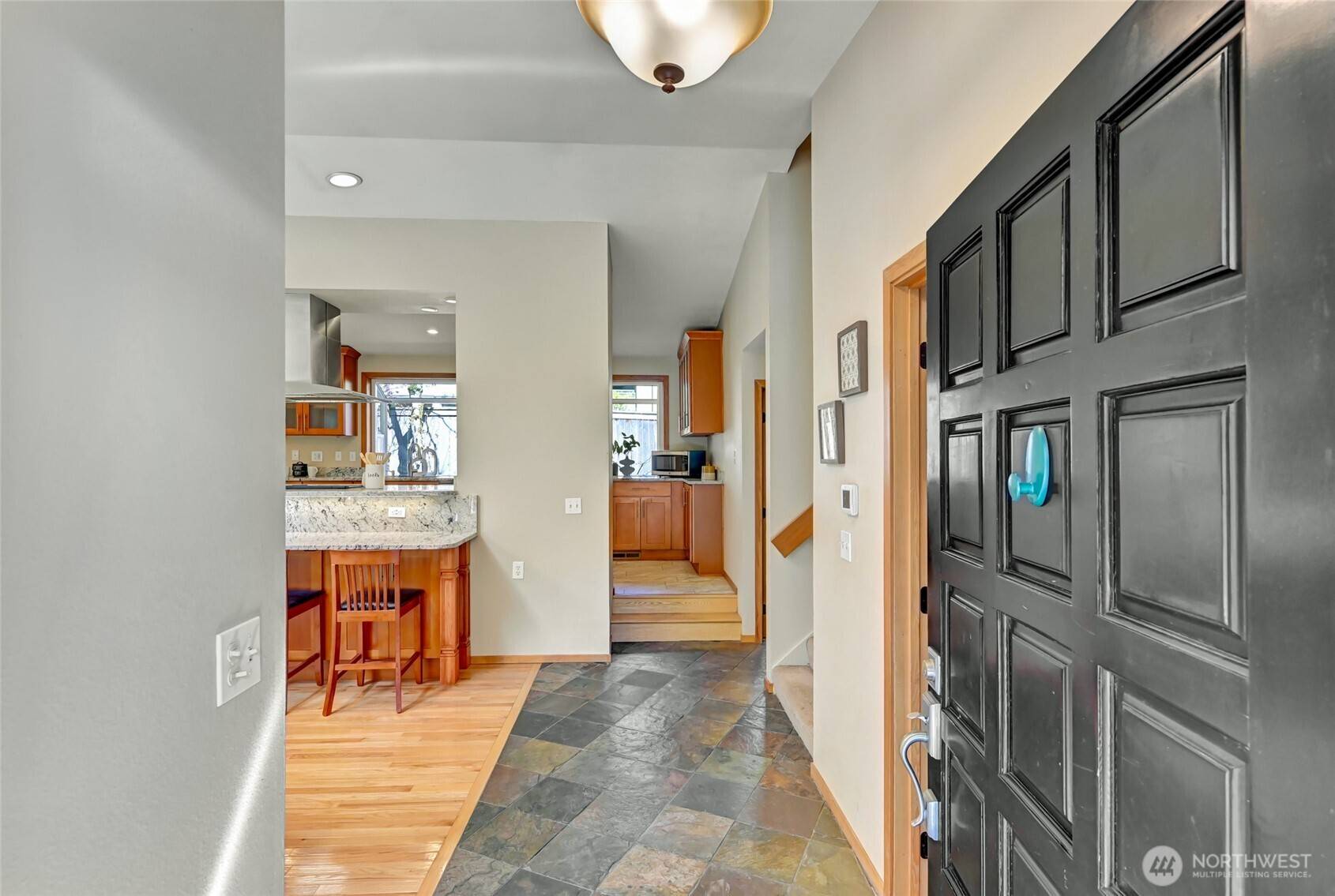 Bellevue, WA 98004,3222 107th AVE SE