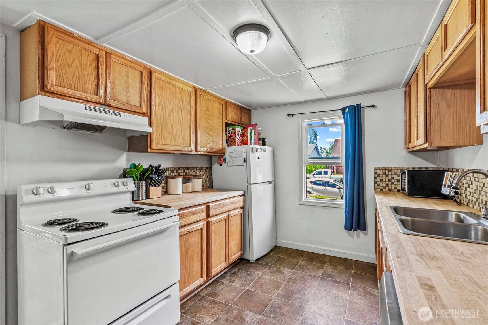Longview, WA 98632,288 18th AVE