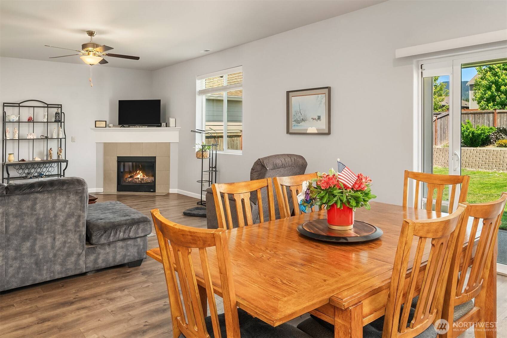Enumclaw, WA 98022,363 Franks LN N