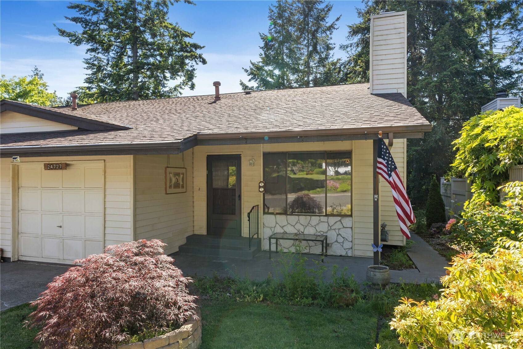 Des Moines, WA 98198,24727 12th AVE S