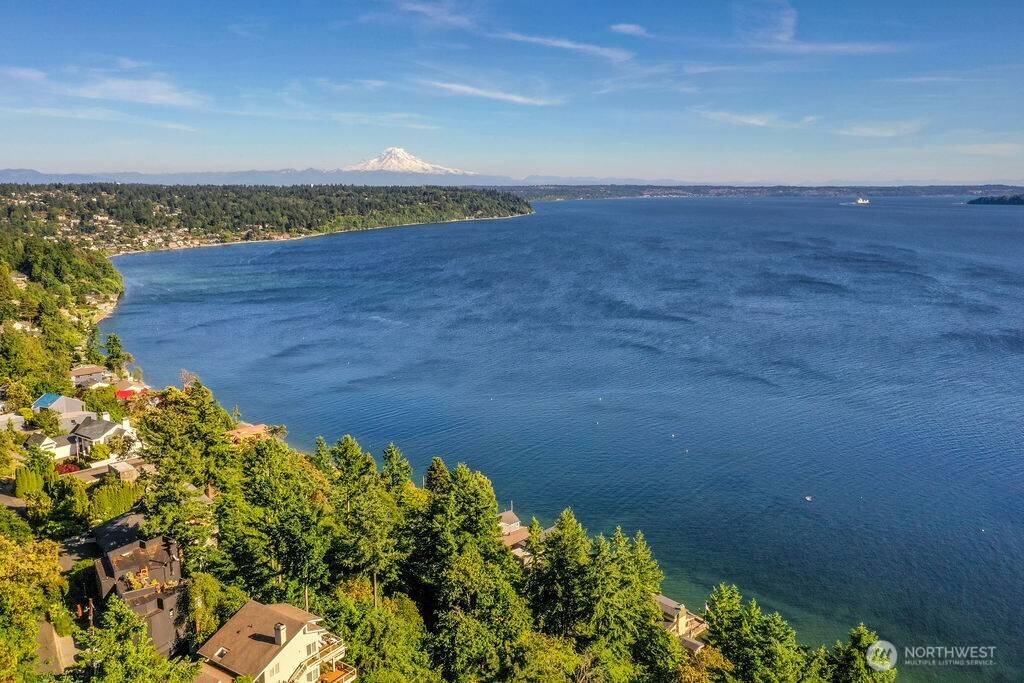 Burien, WA 98166,3111 SW 170th ST