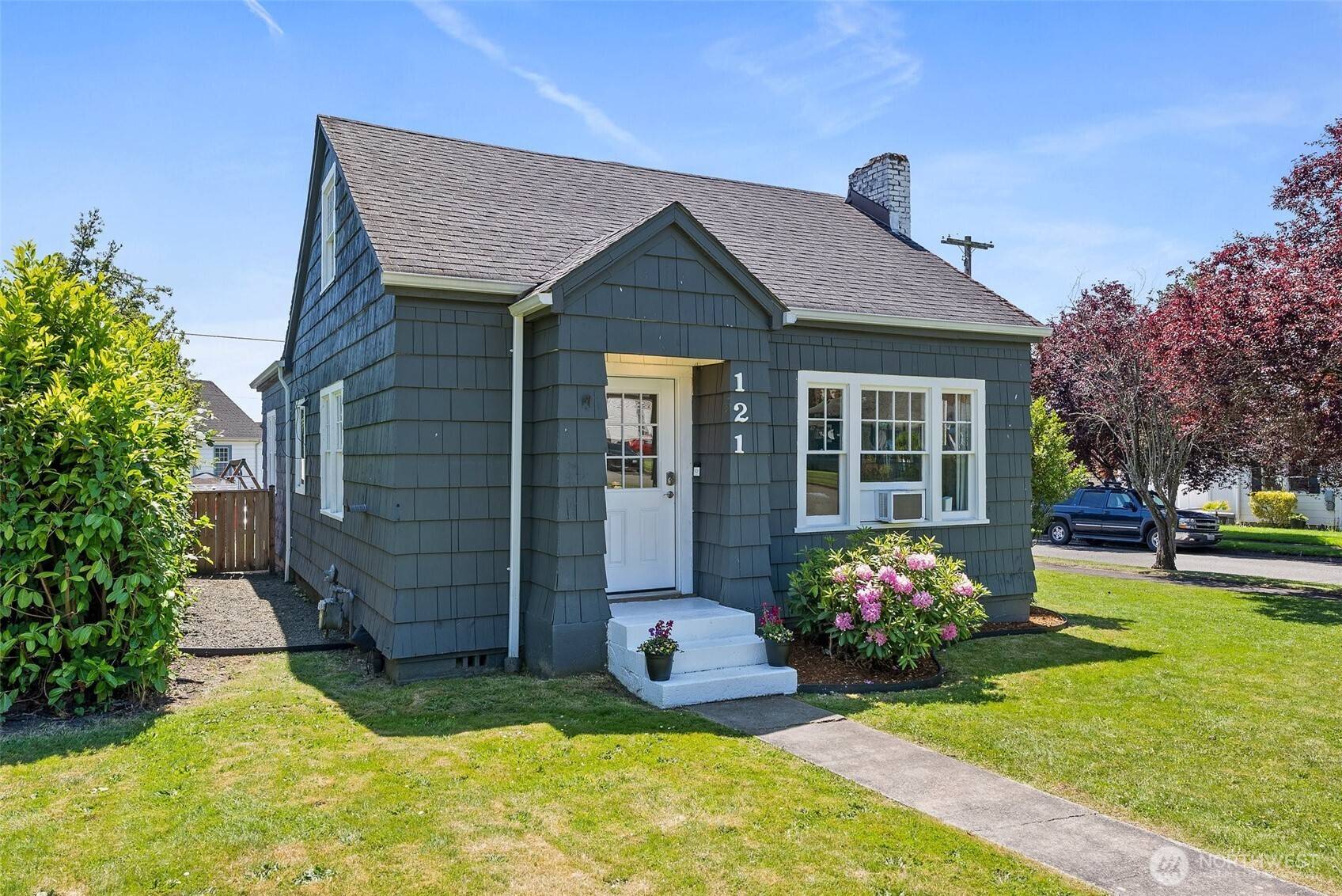 Chehalis, WA 98532,121 SW Alfred AVE