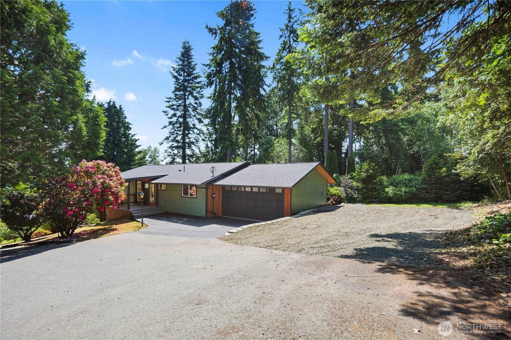 Port Orchard, WA 98366,1313 Colchester DR SE