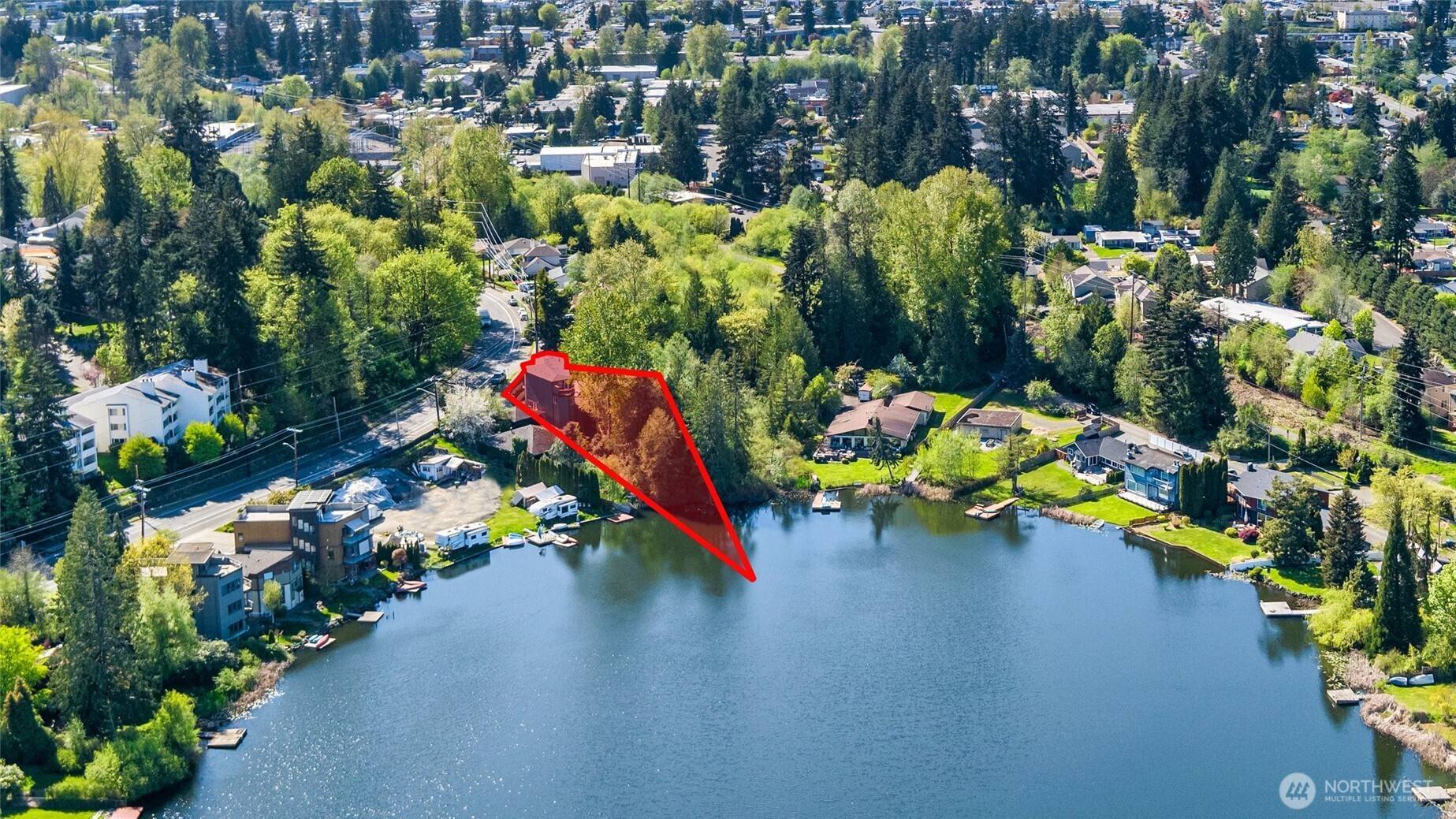 Lynnwood, WA 98036,5732 Halls Lake Way