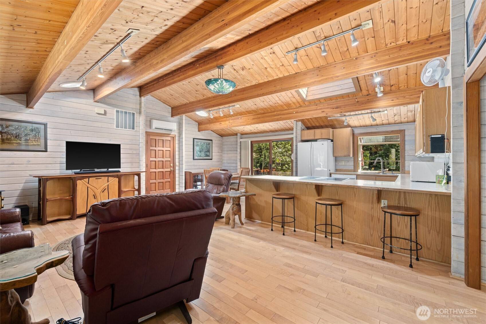Shelton, WA 98584,606 E Pointes DR W