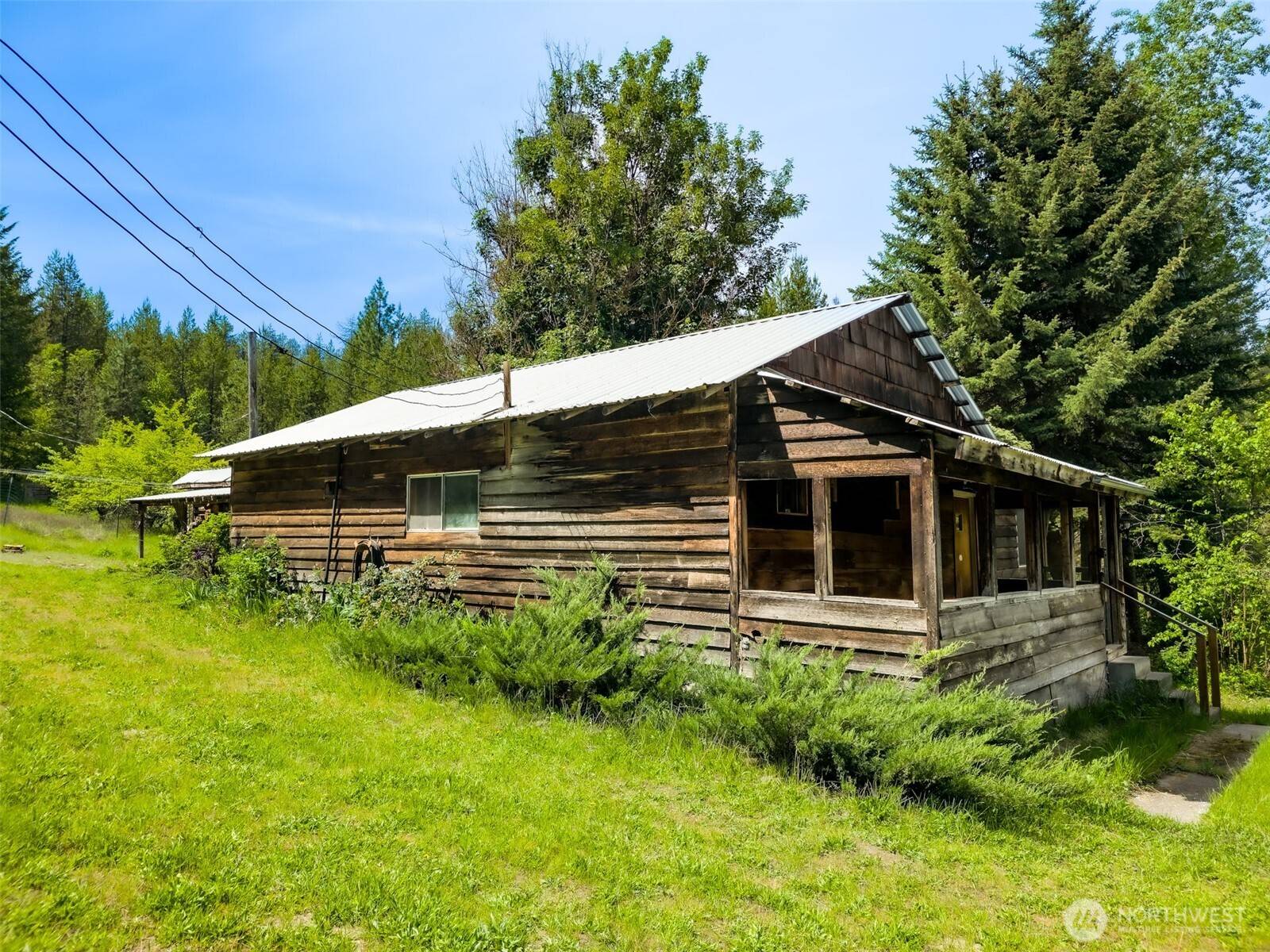Kettle Falls, WA 99141,3629 Sand Creek RD