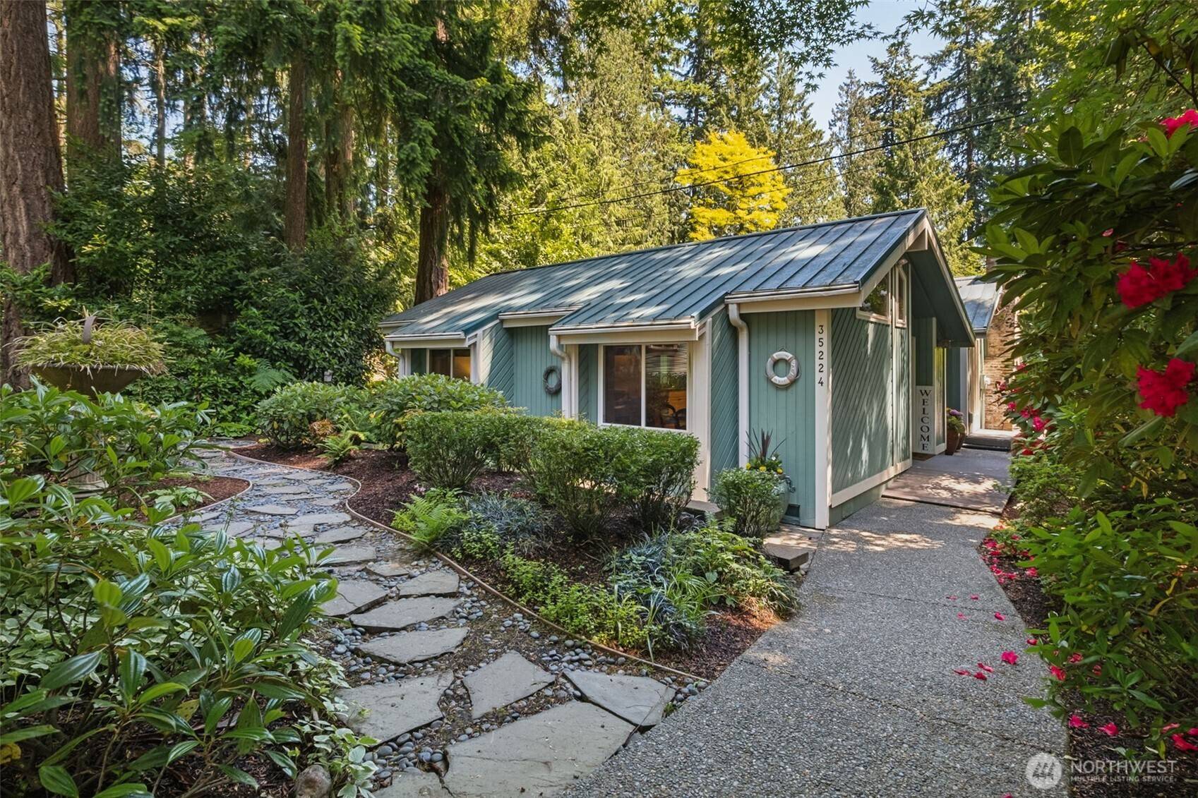 Federal Way, WA 98003,35224 28th AVE S