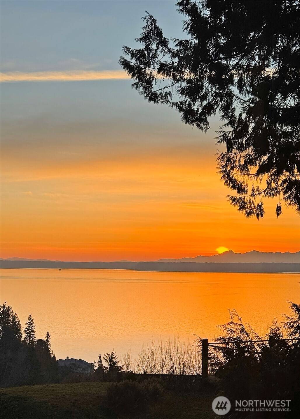 Edmonds, WA 98026,6724 Marine View DR