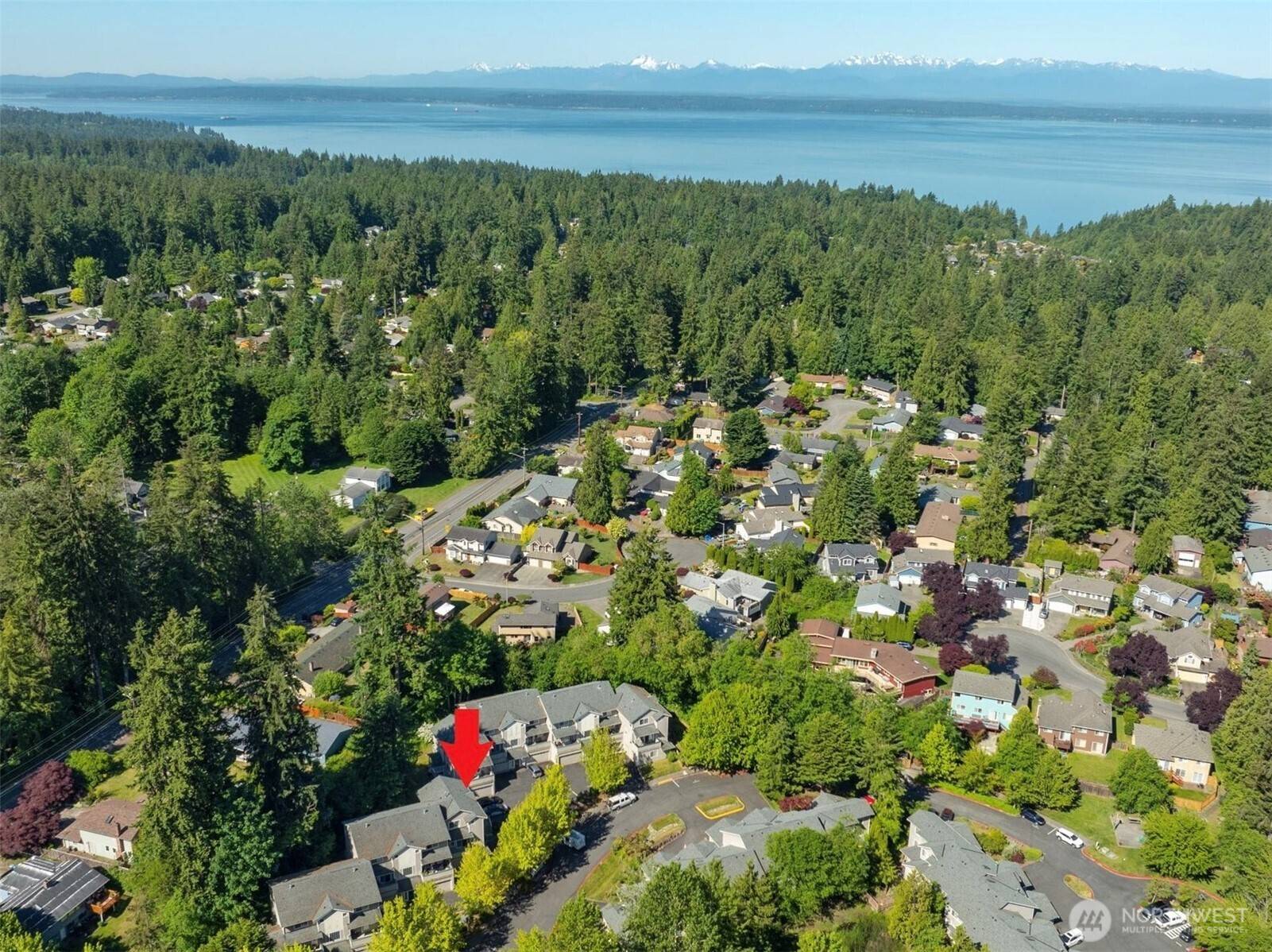 Edmonds, WA 98026,14714 53rd AVE W #106