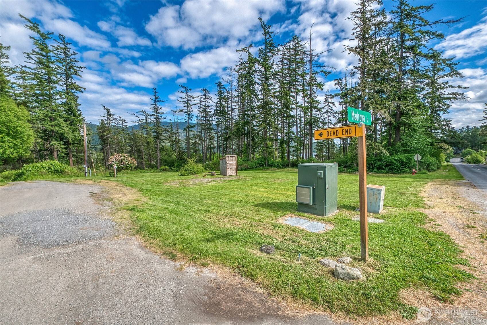 Orcas Island, WA 98245,616 Rose ST