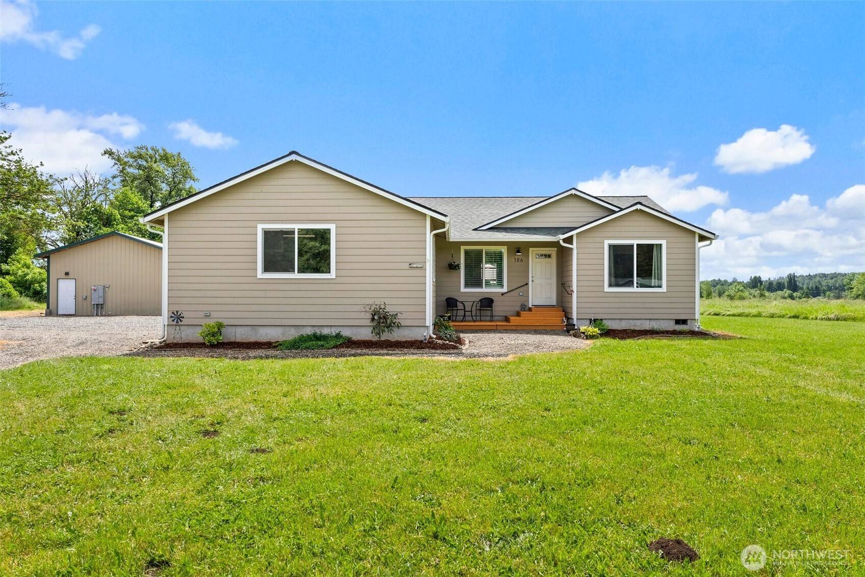 Onalaska, WA 98570,186 Apple Tree LN