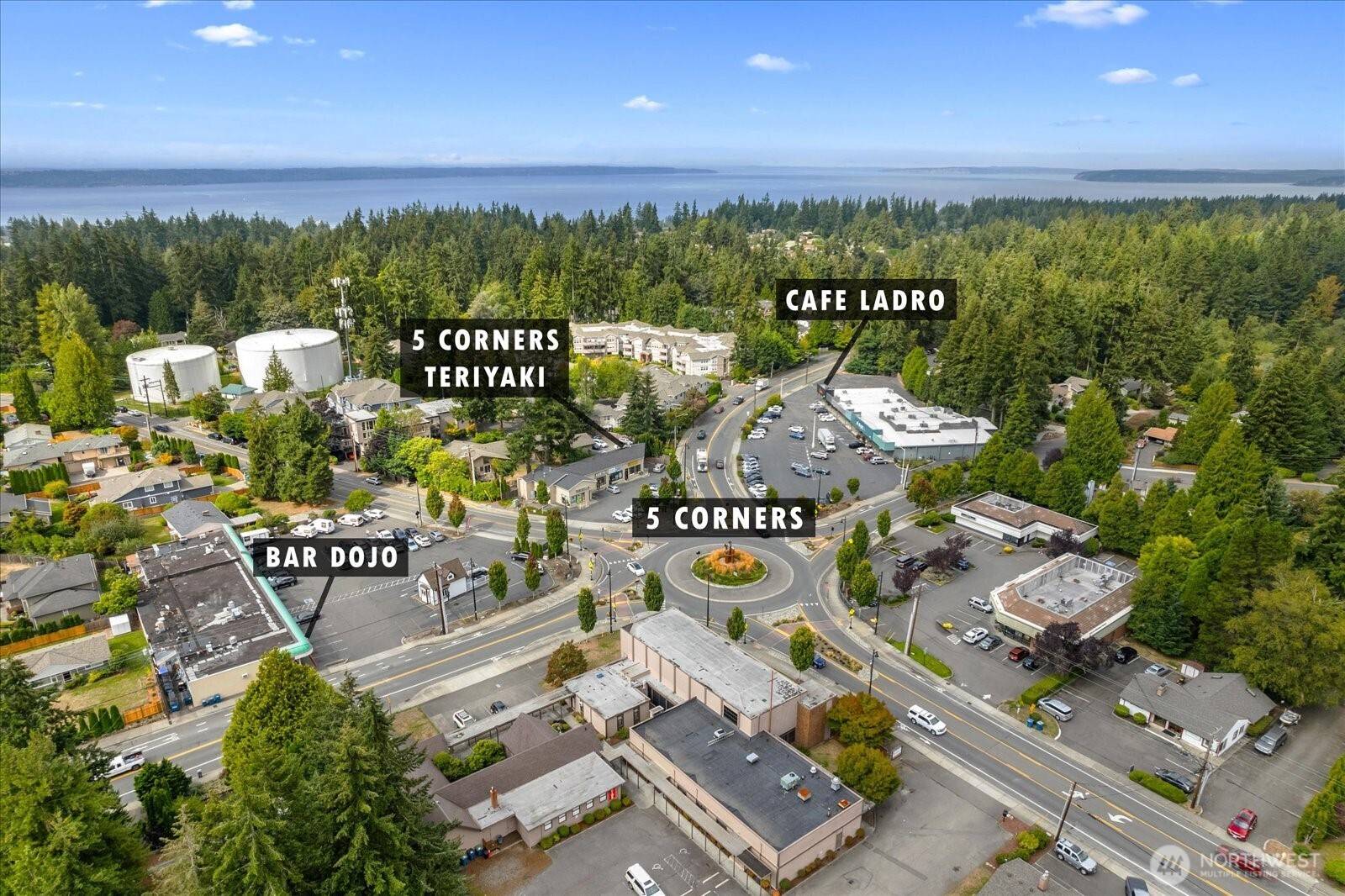 Edmonds, WA 98026,8225 212th ST SW ##302