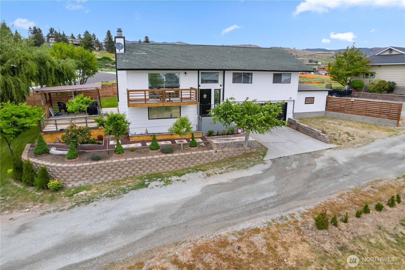 Manson, WA 98831,111 Hope LN